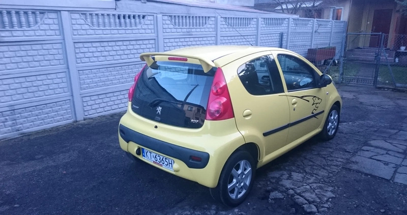 Peugeot 107 cena 11850 przebieg: 183000, rok produkcji 2009 z Tarnów małe 742